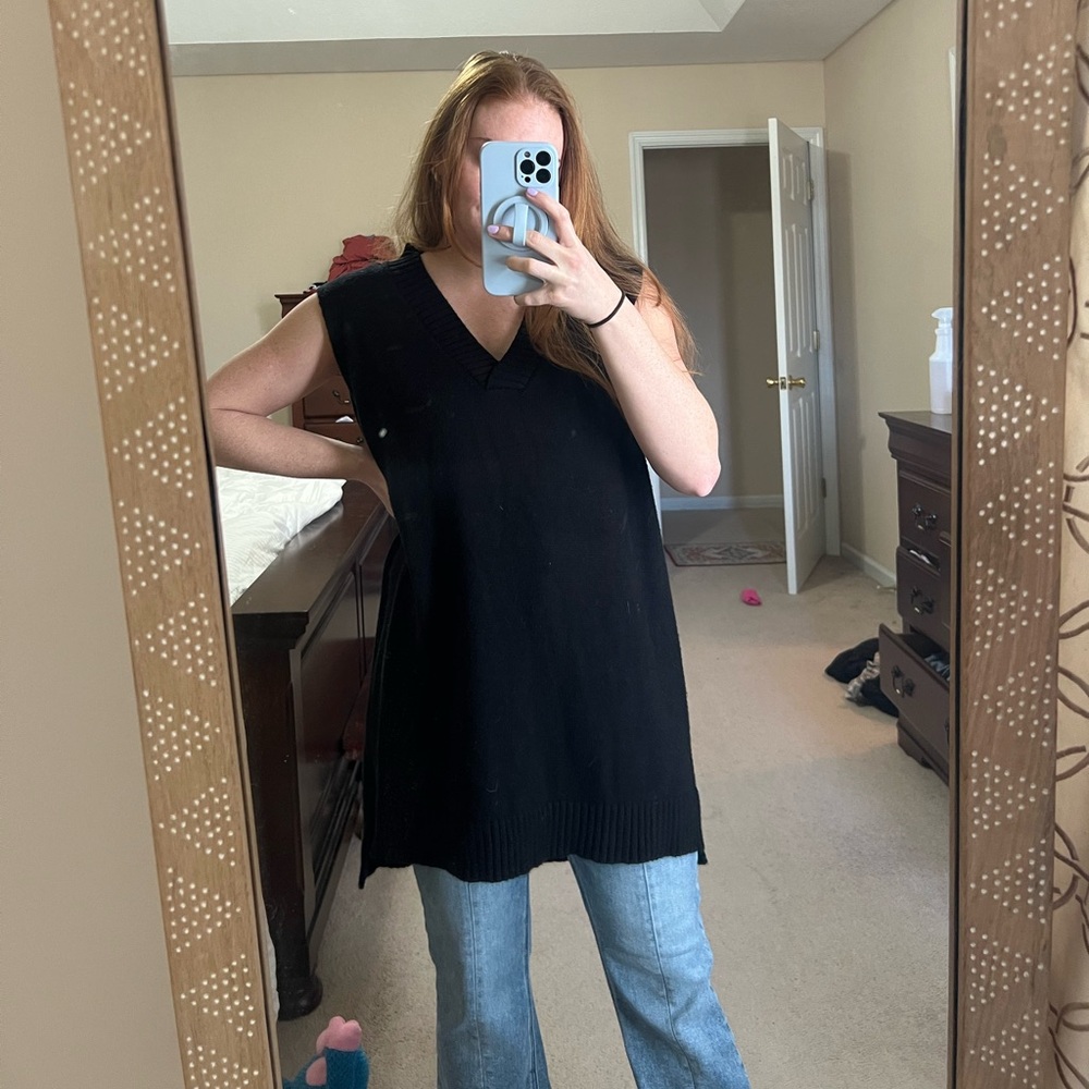 Sweater Vest - Picture 2 of 3